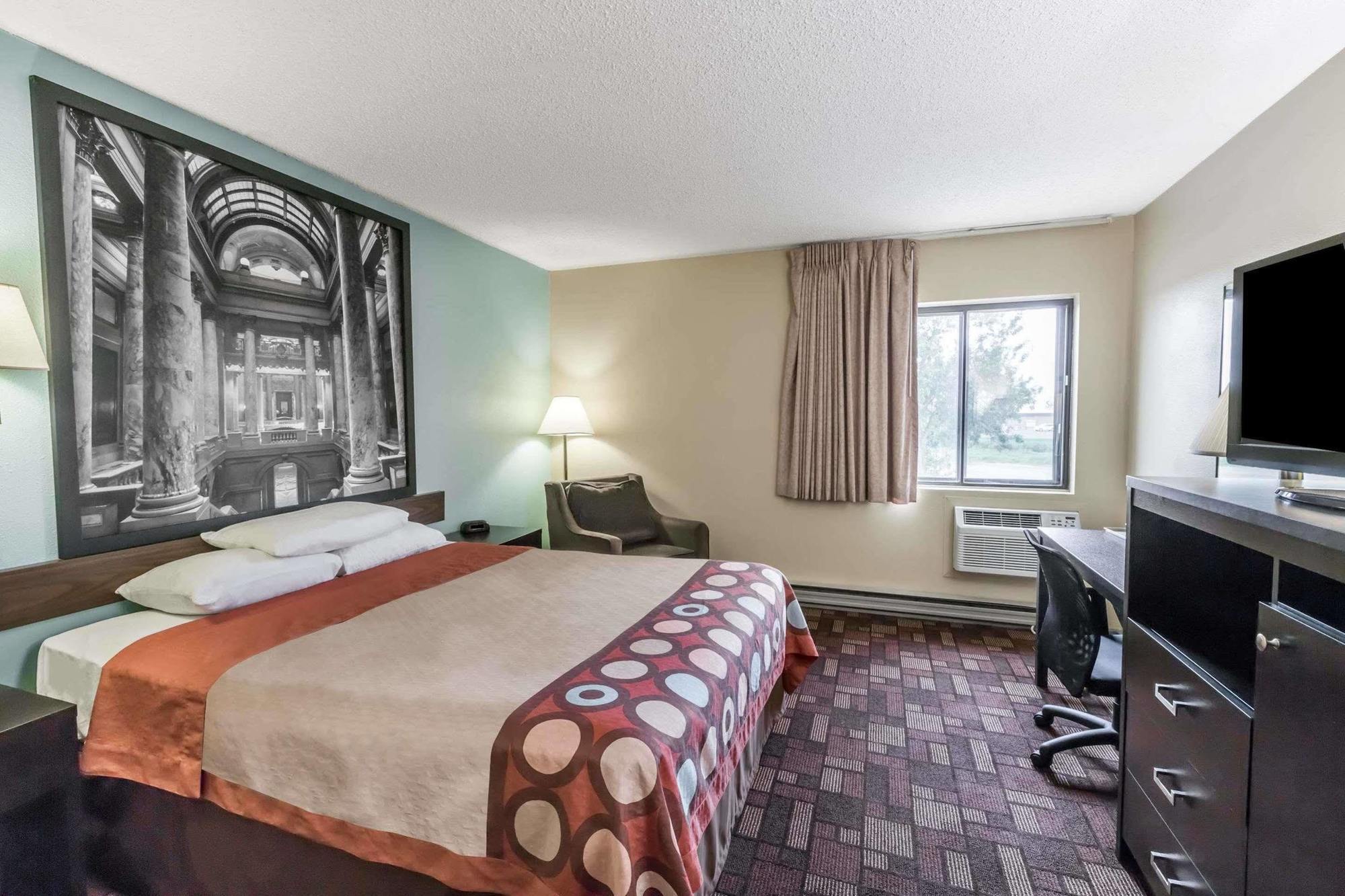 Super 8 By Wyndham Luverne Bagian luar foto